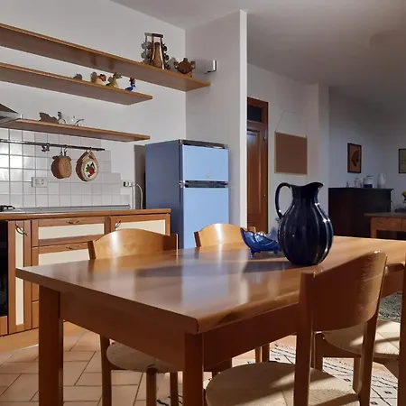 Valerien Apartament Monterubbiano
